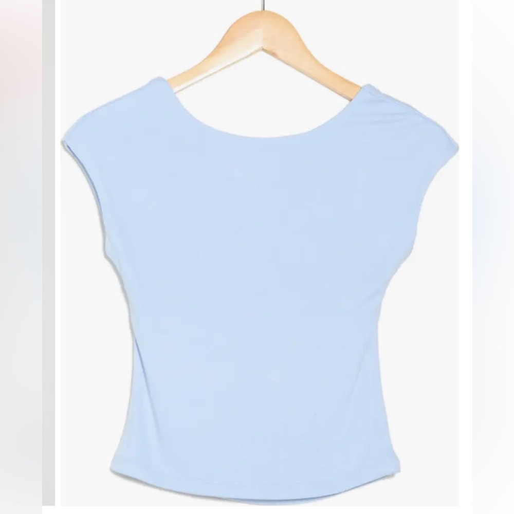 Open Back Baby Tee Baby Blue Top | Soft Girl Y2K Minimal Tee L NWT Low Back - Picture 4 of 9